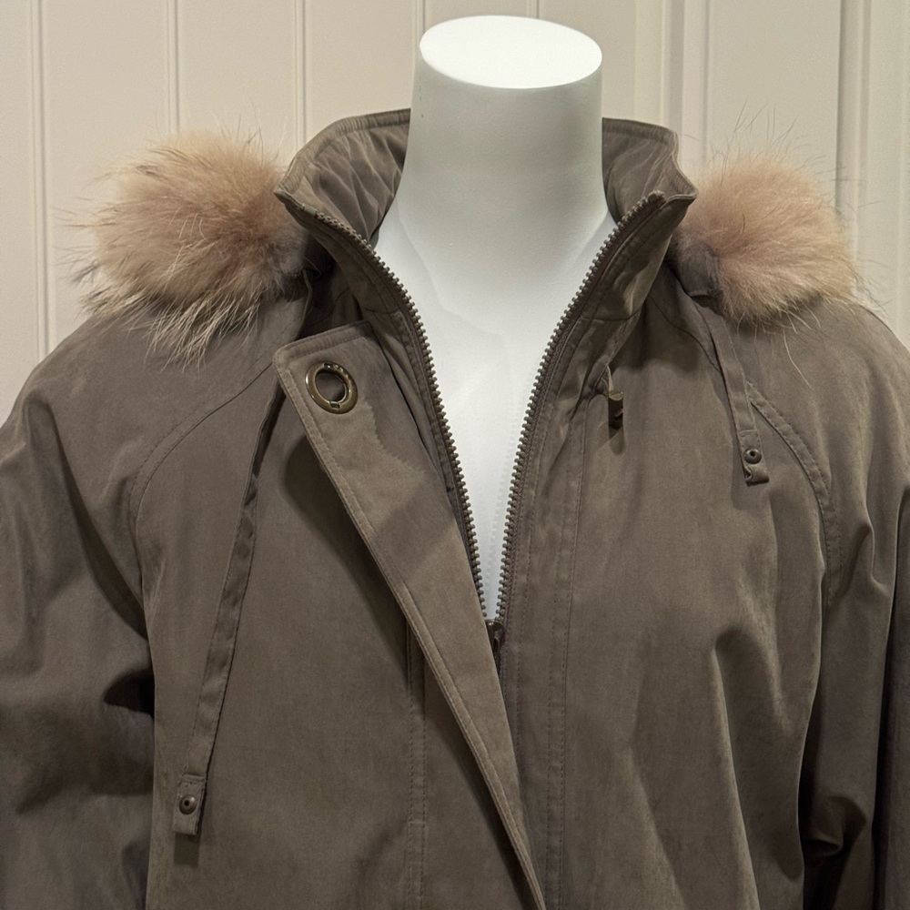 Fleet Street Long Taupe-Gray Hooded Coat with Faux-Fur Trim Size Small - Picture 7 of 10